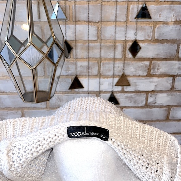 Moda International Oatmeal Cashmere Blend Wool Sweater, Women’s Size Small. - Picture 7 of 10